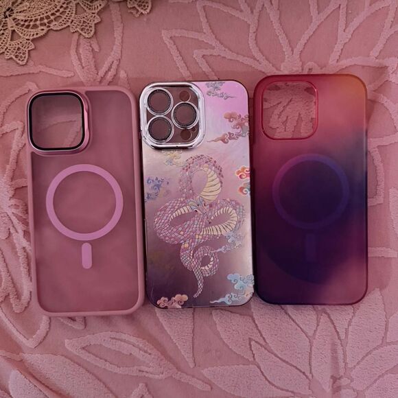 iPhone 16 Pro Max phone case bundle - Picture 1 of 5